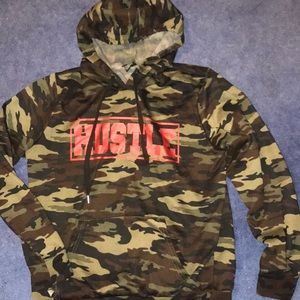 ✨ printed camo hoodie✨